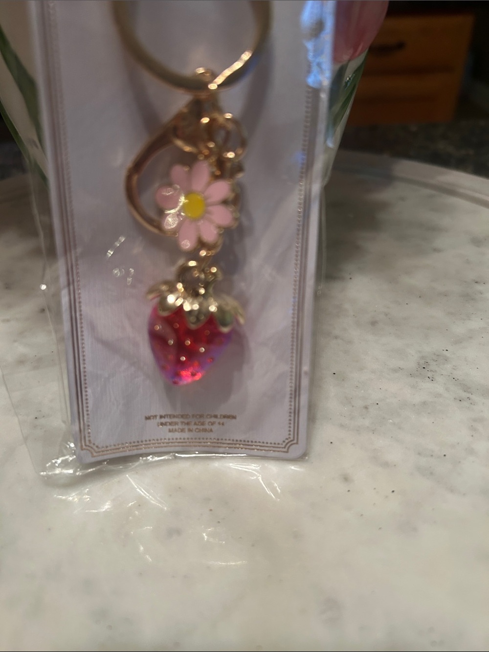 Strawberry & Pink Daisy bag Charm - Picture 2 of 3